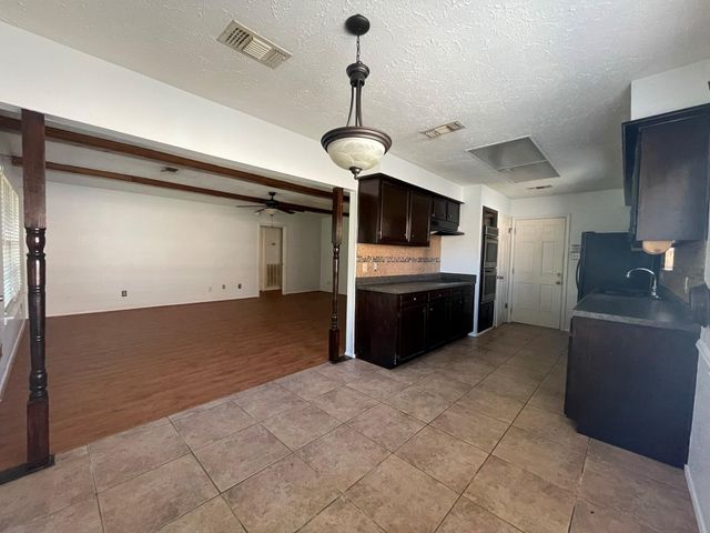 3103 Sam Houston Drive, Sugar Land, TX 77479