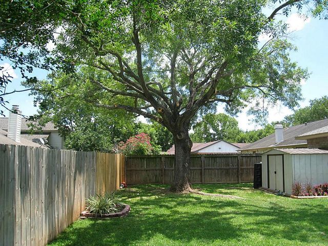 3103 Sam Houston Drive, Sugar Land, TX 77479
