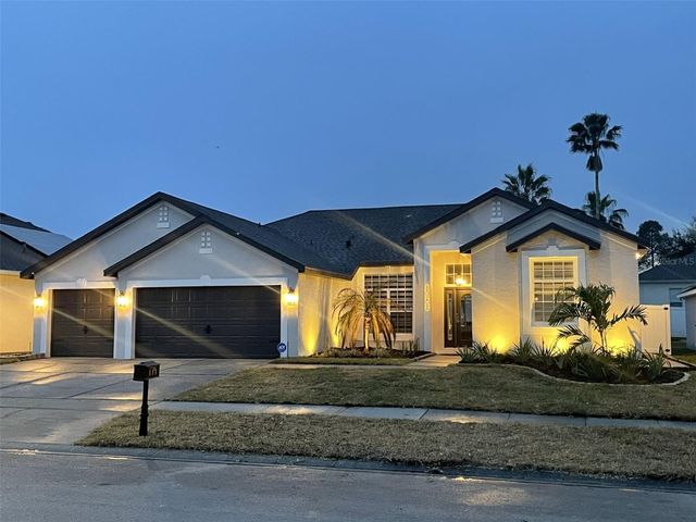 111 NOTTINGHAM WAY, Davenport, FL 33897