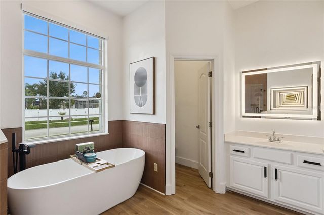 111 NOTTINGHAM WAY, Davenport, FL 33897