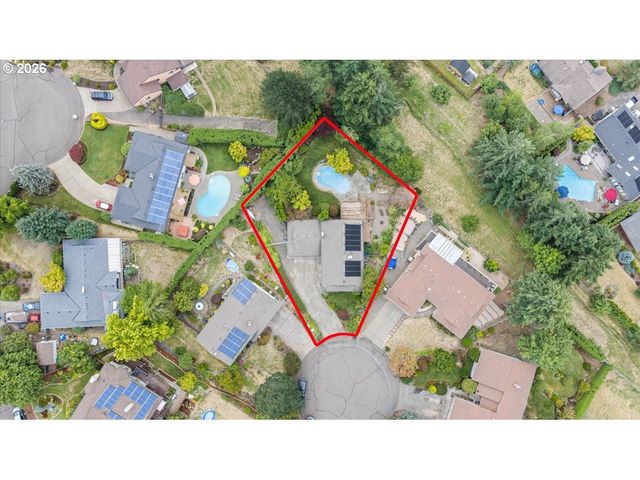 11870 Se AUSTRALIS Ct, Happy Valley, OR 97086