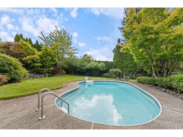 11870 Se AUSTRALIS Ct, Happy Valley, OR 97086