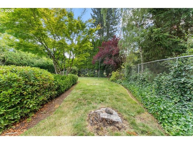 11870 Se AUSTRALIS Ct, Happy Valley, OR 97086