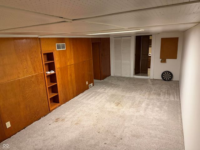 323 N Hillsdale Drive, Bloomington, IN 47408