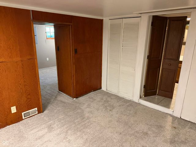 323 N Hillsdale Drive, Bloomington, IN 47408
