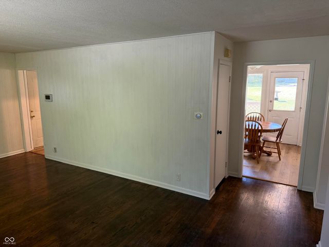 323 N Hillsdale Drive, Bloomington, IN 47408