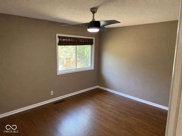 323 N Hillsdale Drive, Bloomington, IN 47408