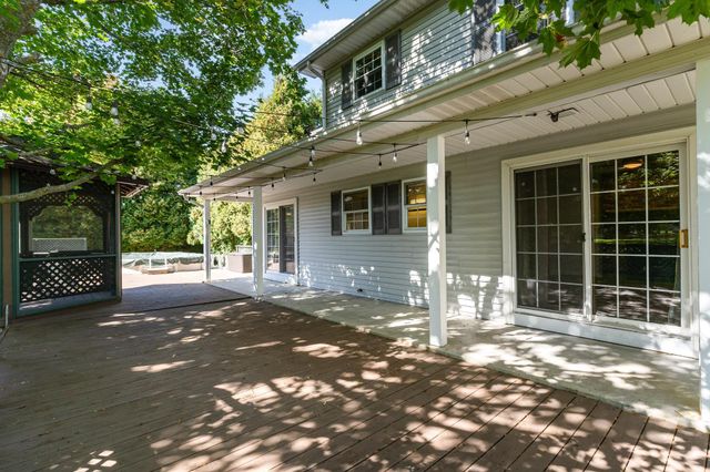 1415 W Nebobish Road, Essexville, MI 48732