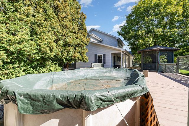 1415 W Nebobish Road, Essexville, MI 48732