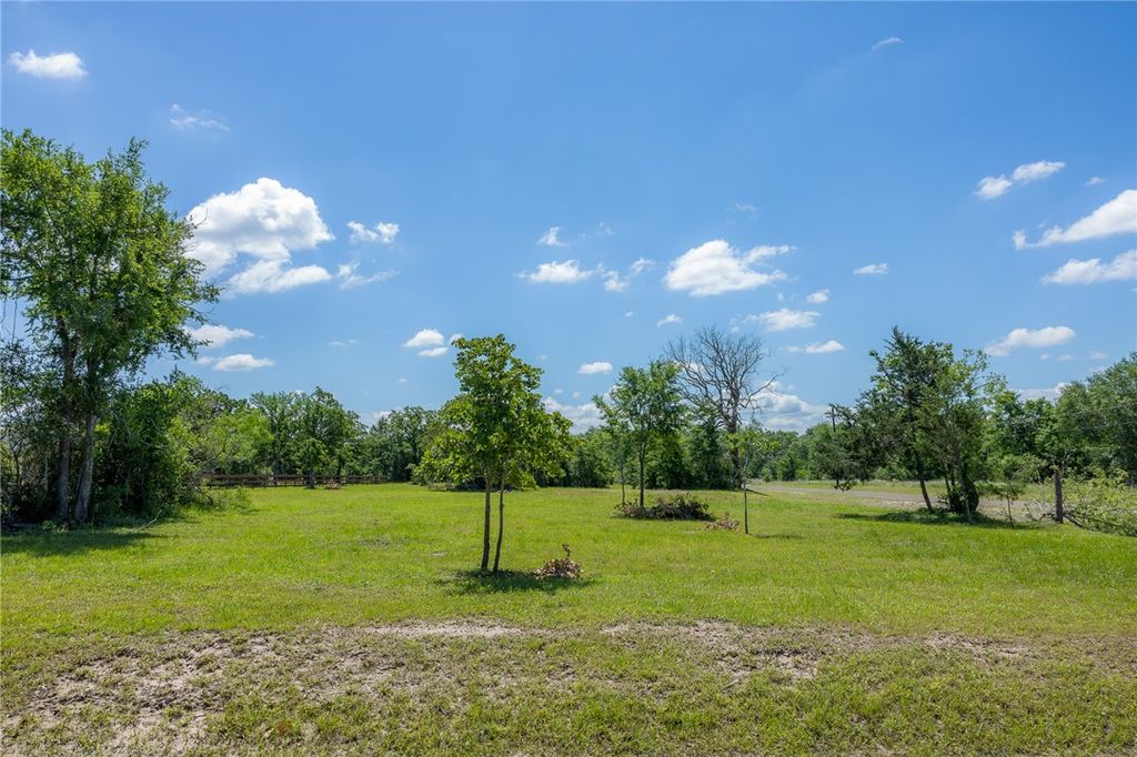 6676 Atakapan Trail, Anderson, TX 77831 — photo 3
