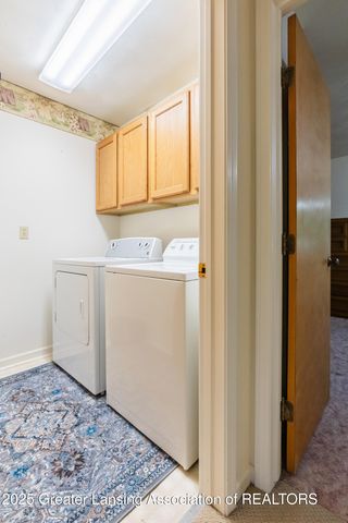 824 Eaton Drive, Mason, MI 48854