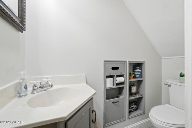 820 S S. Main St. Street, Ada, OH 45810