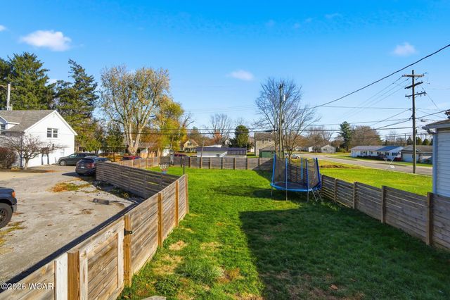 820 S S. Main St. Street, Ada, OH 45810