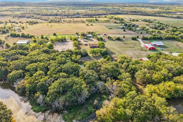 779 County Road 4123, Greenville, TX 75401