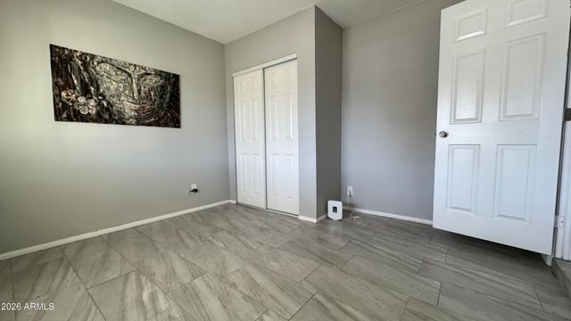 222 E SOUTHGATE Avenue, Phoenix, AZ 85040