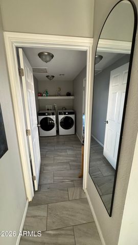 222 E SOUTHGATE Avenue, Phoenix, AZ 85040