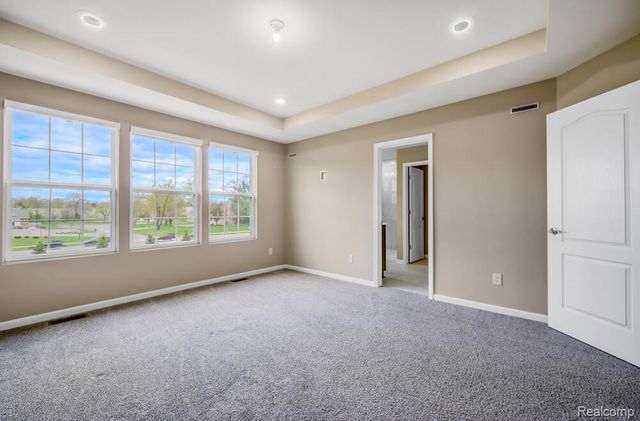 1674 Addison Circle, Walled Lake, MI 48390