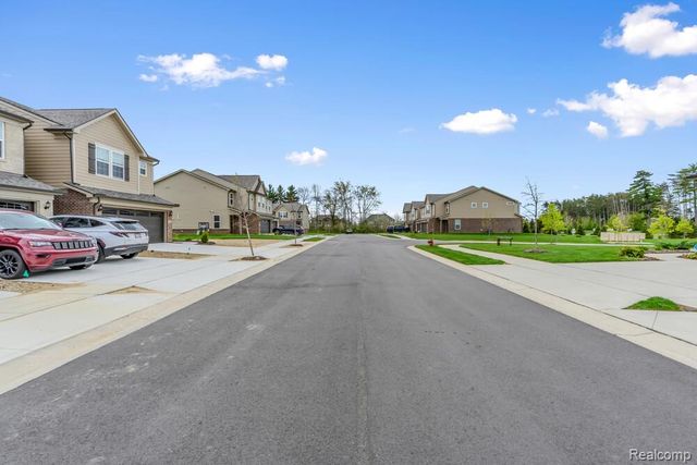 1674 Addison Circle, Walled Lake, MI 48390
