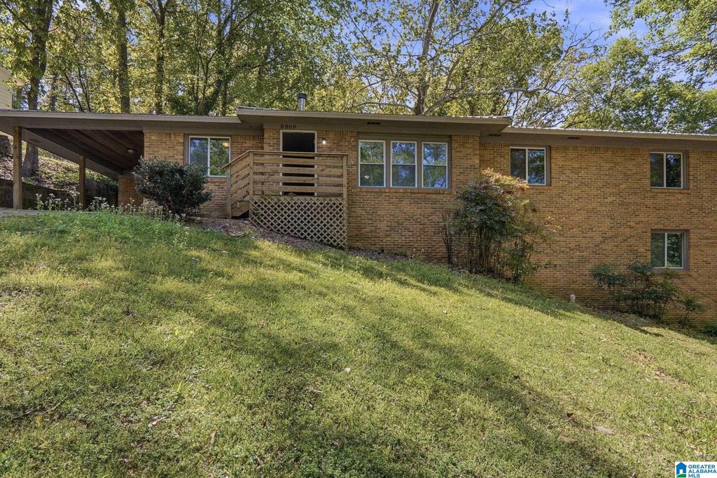 8809 VALLEYBROOK ROAD, Birmingham, AL 35206