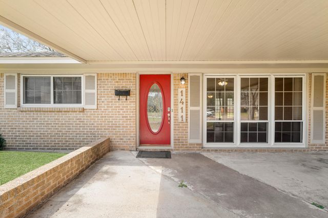 1411 Conrad Sauer Drive, Houston, TX 77043