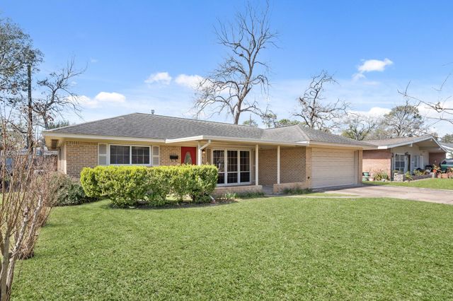 1411 Conrad Sauer Drive, Houston, TX 77043