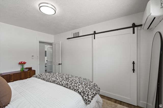 4994 S 1950 W, Roy, UT 84067