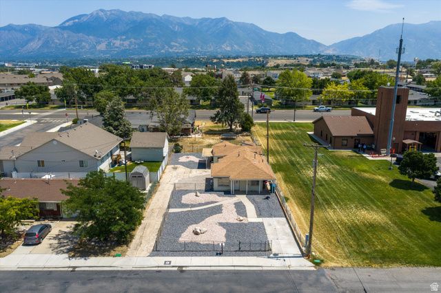 4994 S 1950 W, Roy, UT 84067