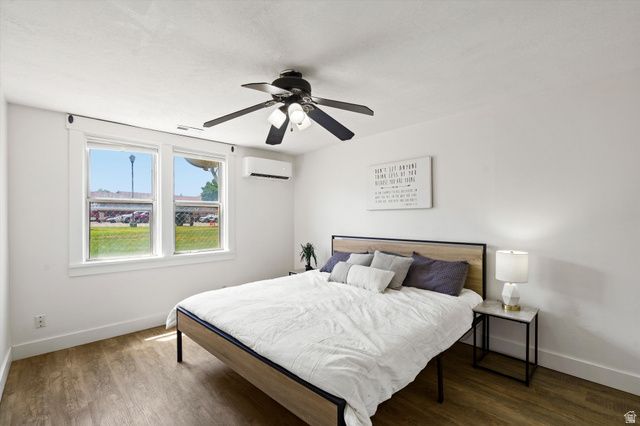 4994 S 1950 W, Roy, UT 84067