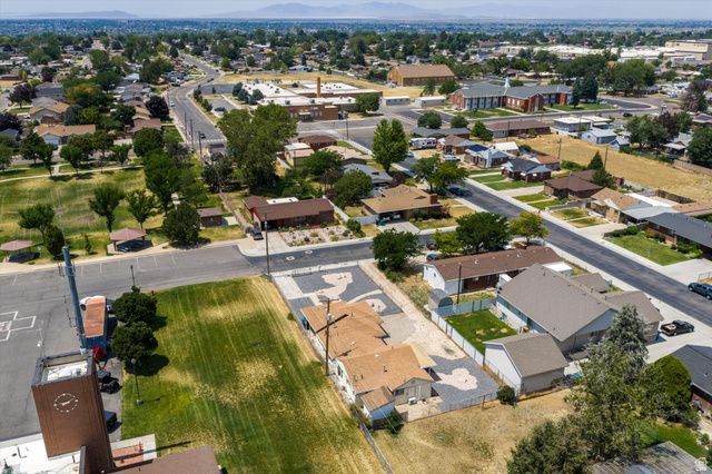 4994 S 1950 W, Roy, UT 84067