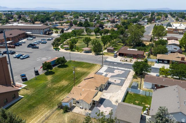 4994 S 1950 W, Roy, UT 84067