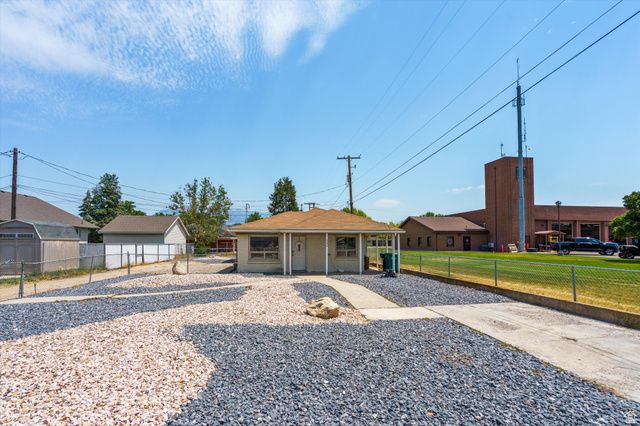 4994 S 1950 W, Roy, UT 84067