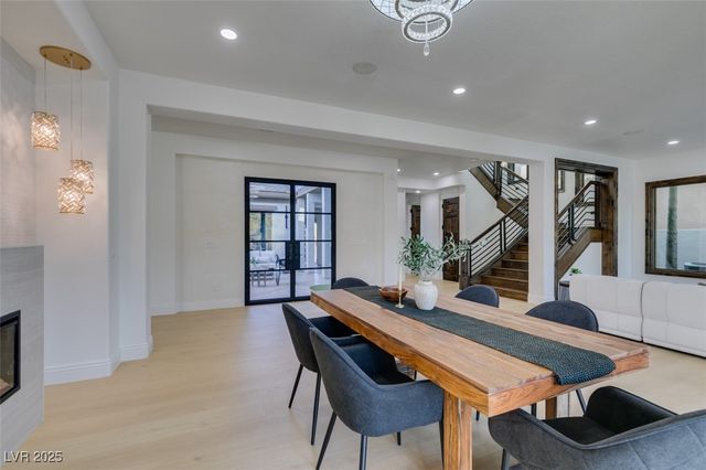 2215 Alcova Ridge Drive, Las Vegas, NV 89135