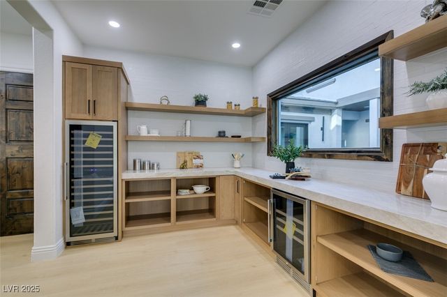 2215 Alcova Ridge Drive, Las Vegas, NV 89135