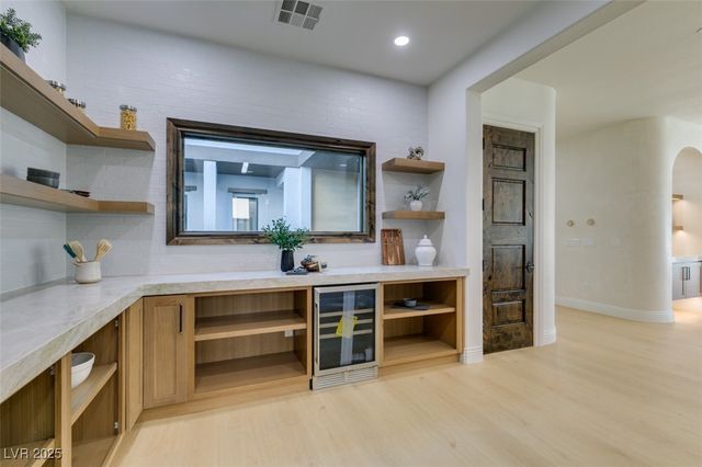 2215 Alcova Ridge Drive, Las Vegas, NV 89135