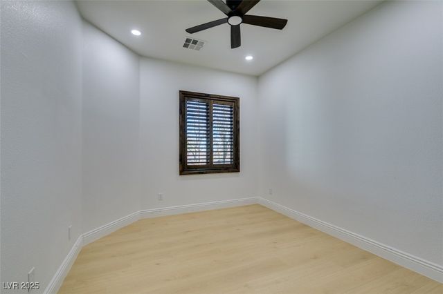 2215 Alcova Ridge Drive, Las Vegas, NV 89135