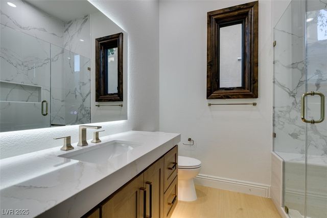 2215 Alcova Ridge Drive, Las Vegas, NV 89135