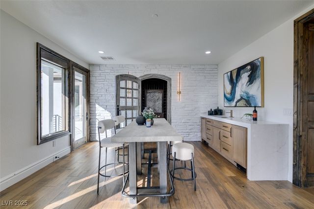 2215 Alcova Ridge Drive, Las Vegas, NV 89135