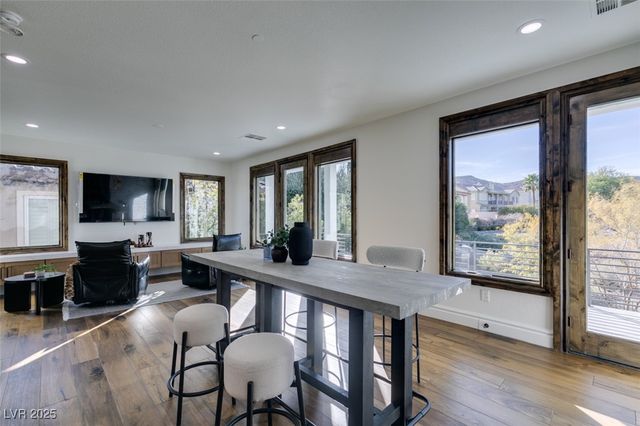 2215 Alcova Ridge Drive, Las Vegas, NV 89135