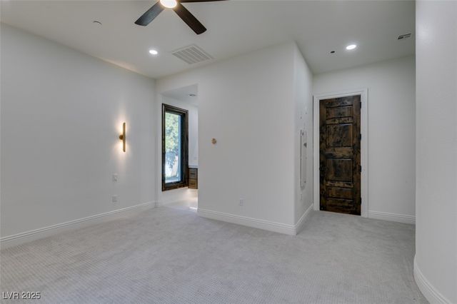 2215 Alcova Ridge Drive, Las Vegas, NV 89135