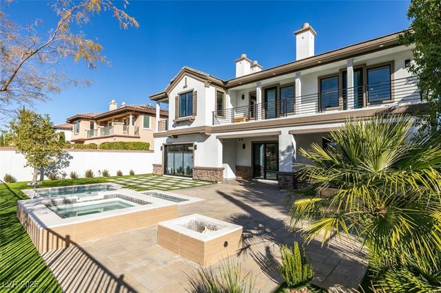 2215 Alcova Ridge Drive, Las Vegas, NV 89135