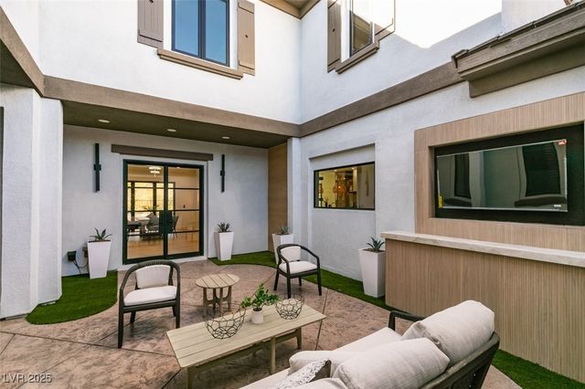 2215 Alcova Ridge Drive, Las Vegas, NV 89135