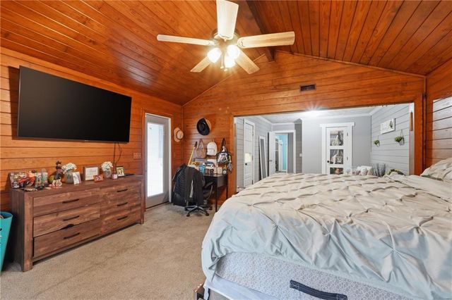 93 Gloster Road SW, Lawrenceville, GA 30044