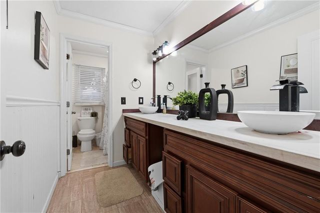 93 Gloster Road SW, Lawrenceville, GA 30044