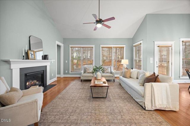 421 Edgepine Drive, Holly Springs, NC 27540