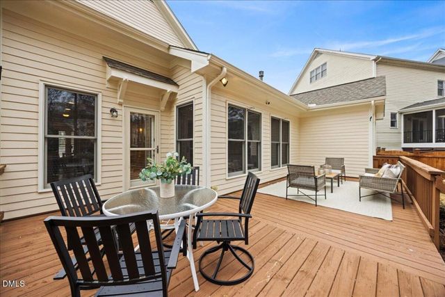 421 Edgepine Drive, Holly Springs, NC 27540