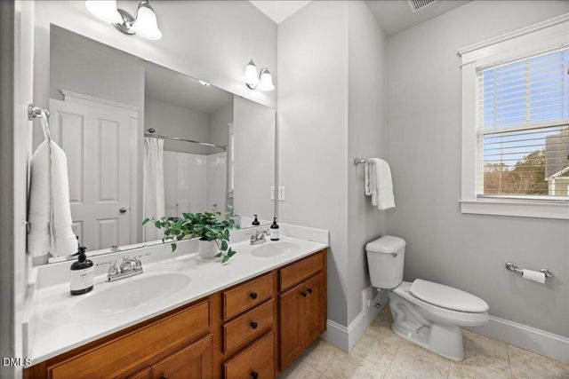 421 Edgepine Drive, Holly Springs, NC 27540