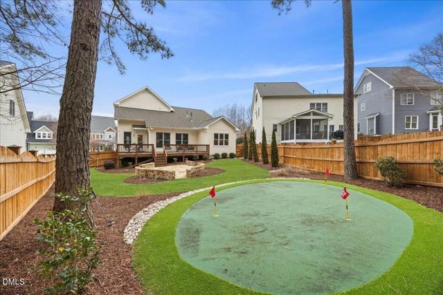 421 Edgepine Drive, Holly Springs, NC 27540