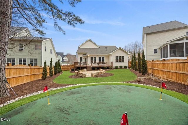 421 Edgepine Drive, Holly Springs, NC 27540