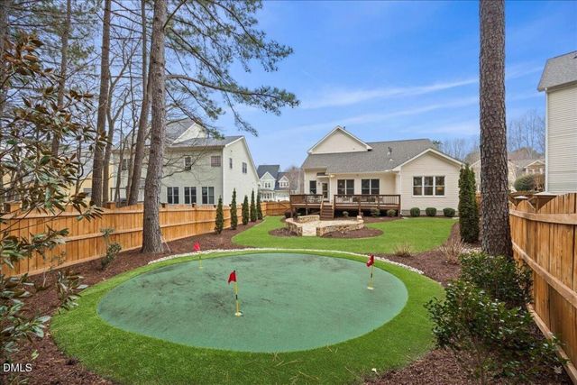 421 Edgepine Drive, Holly Springs, NC 27540