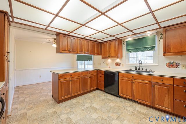 379 Norwood Church Rd, Lancaster, VA 22503